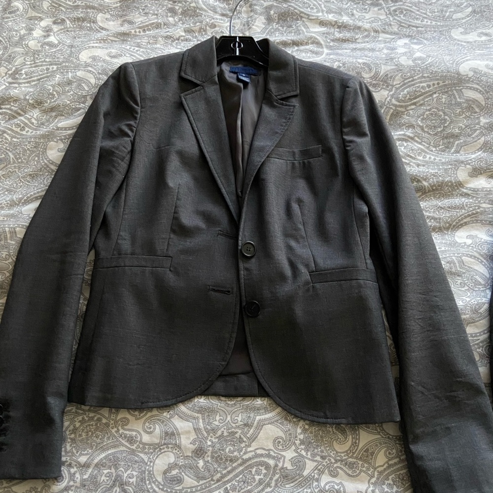 Jcrew woman’s suit with skirt